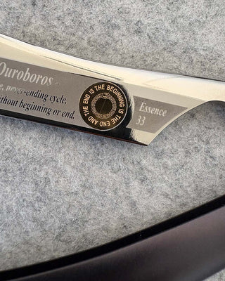OUTLT Essence Razor Ouroboros