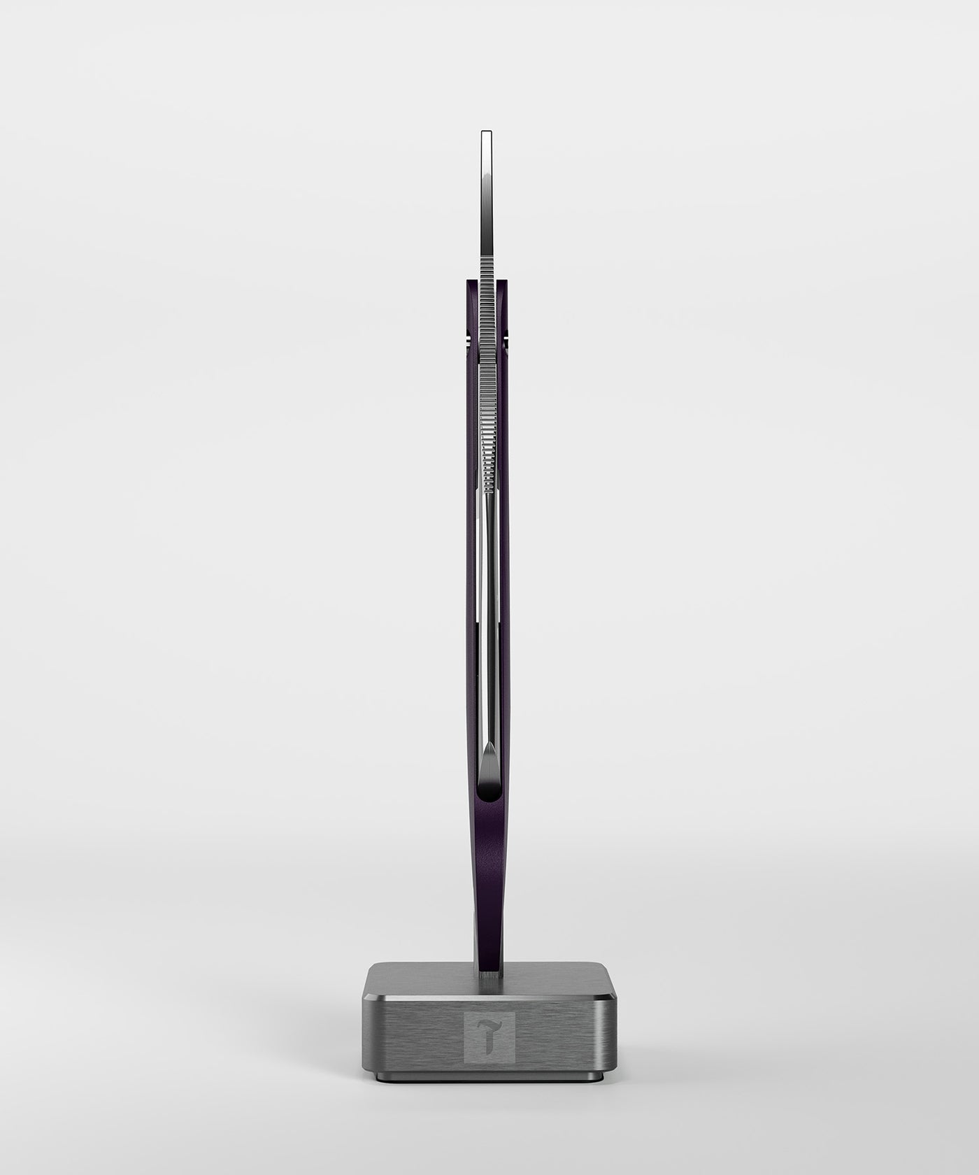 Essence Razor tedalus